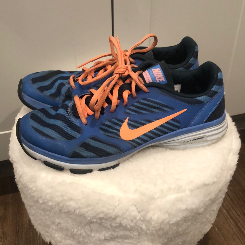 SOLD: Nike Athletic Shoes